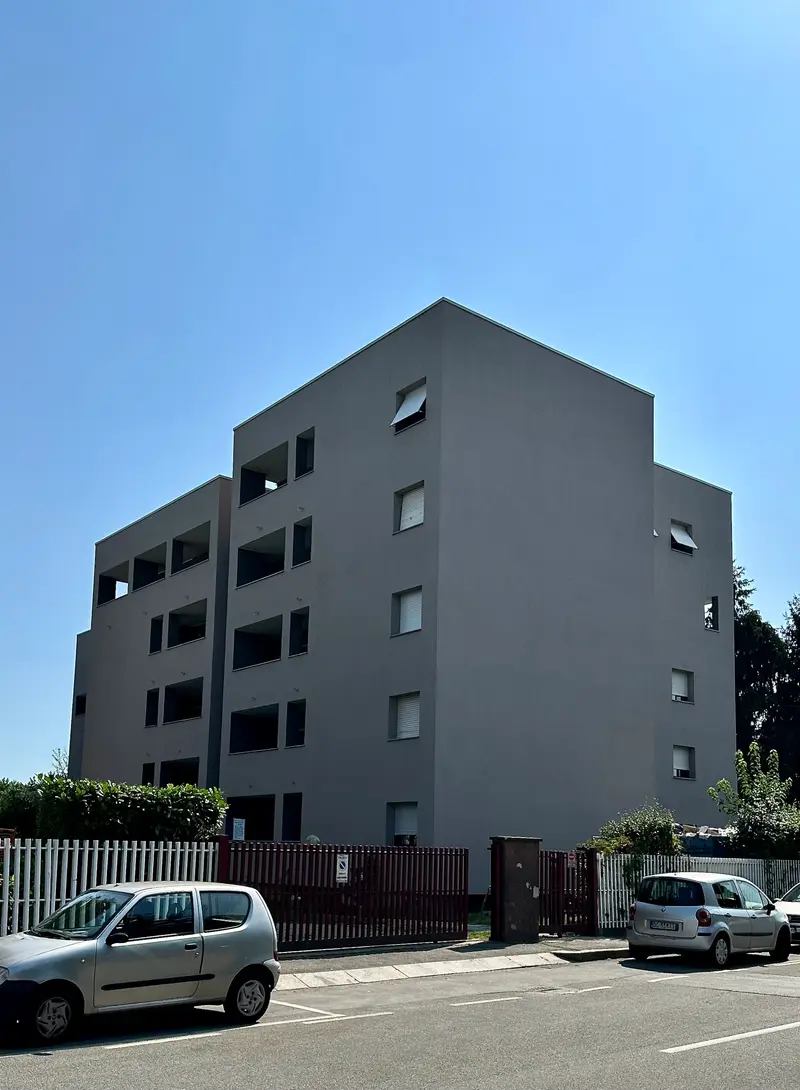 Via Walter Tobagi, Pioltello (MI): cappotto termico — foto 1